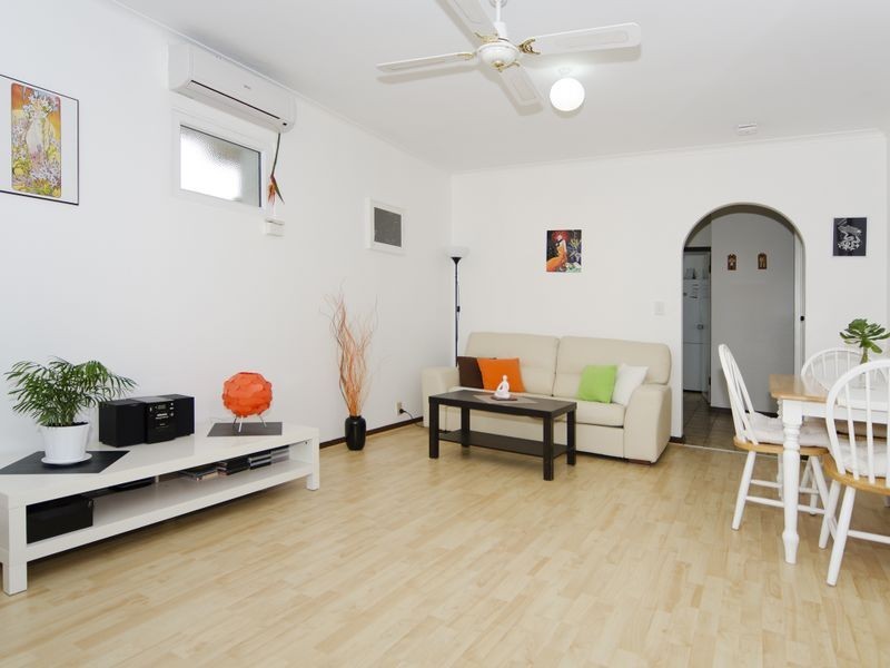 4/17 Storey Avenue, Aldinga Beach SA 5173