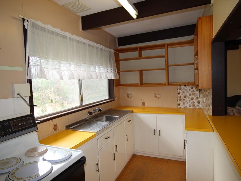 2 Quail Street, Aldinga Beach SA 5173