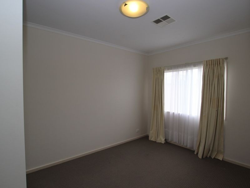 25 Dover Street, Aldinga Beach SA 5173