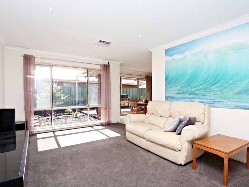 6 Cobalt Place, Aldinga Beach SA 5173