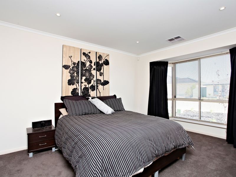 6 Cobalt Place, Aldinga Beach SA 5173