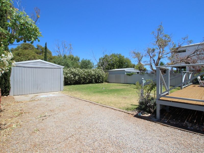 20 Harvey Crescent, Aldinga Beach SA 5173