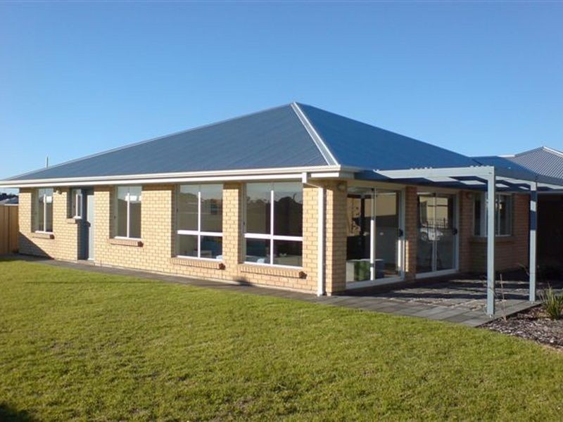 13 Basin Street, Aldinga Beach SA 5173