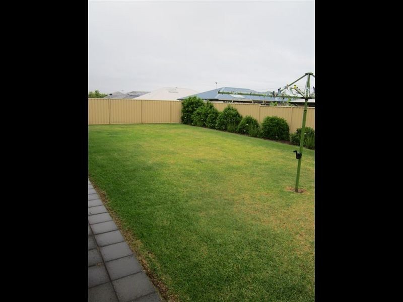 13 Basin Street, Aldinga Beach SA 5173