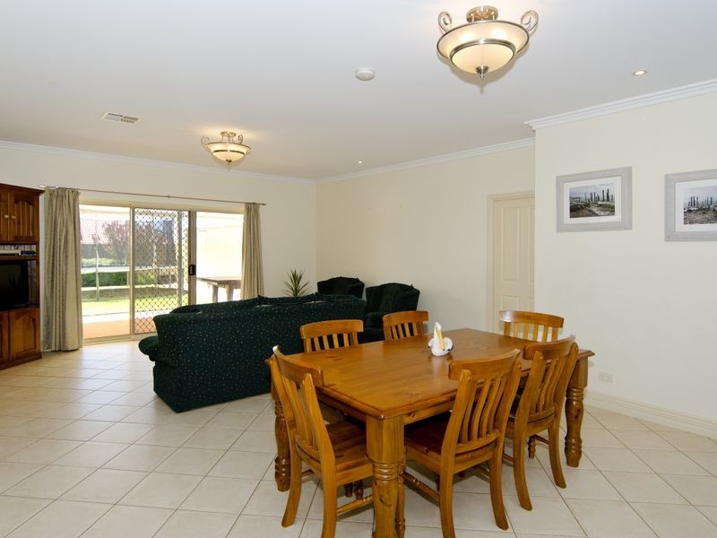 21 Basin Street, Aldinga Beach SA 5173