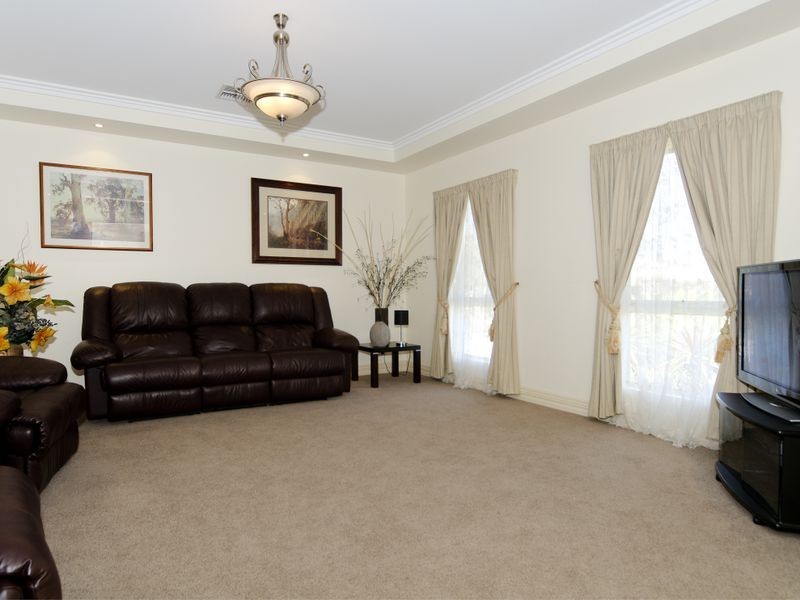 21 Basin Street, Aldinga Beach SA 5173