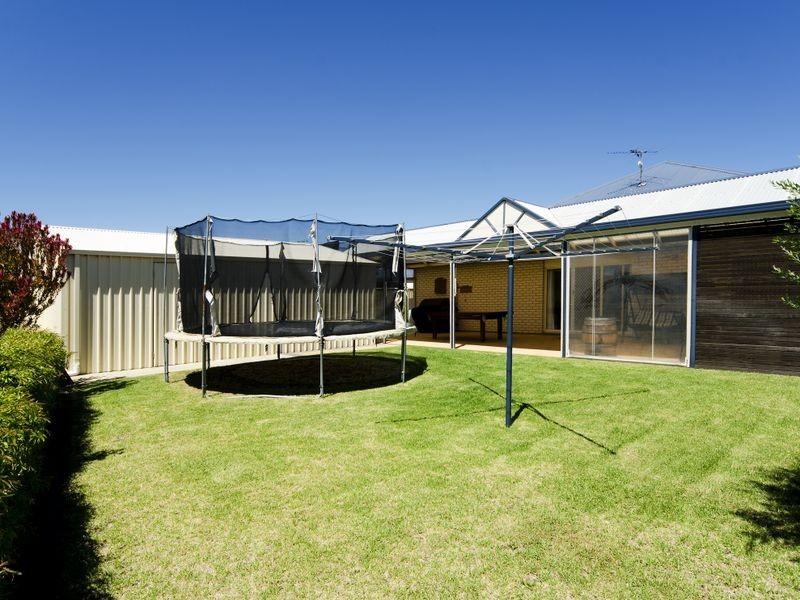 21 Basin Street, Aldinga Beach SA 5173