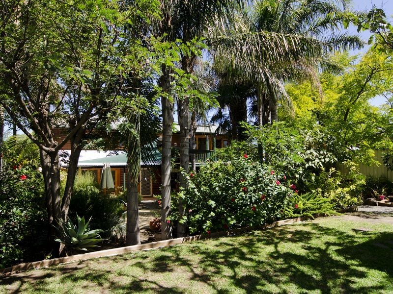 19 Second Avenue, Moana SA 5169