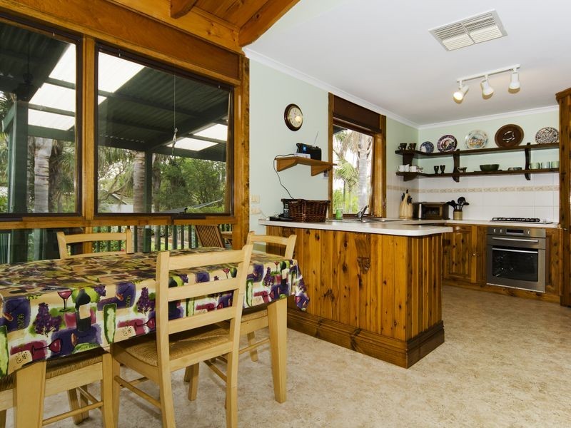 19 Second Avenue, Moana SA 5169