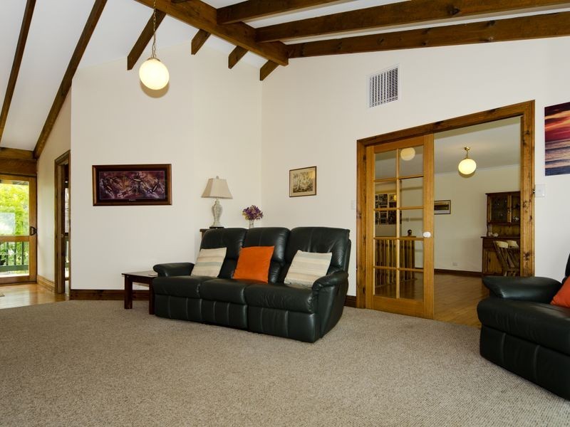 19 Second Avenue, Moana SA 5169