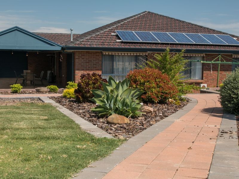 16 Meadow Bank Way, Aldinga Beach SA 5173
