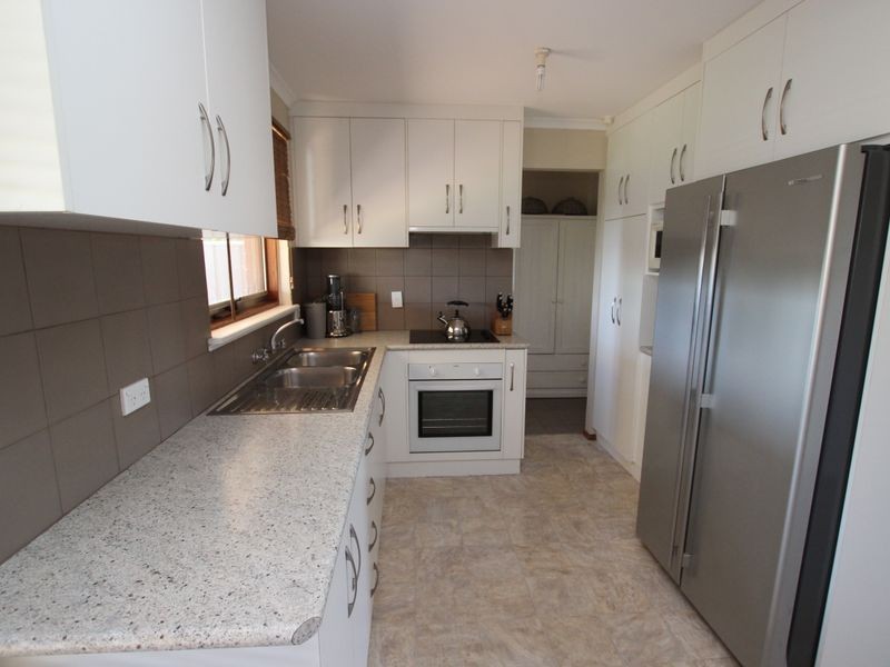 28 Stirling Crescent, Aldinga Beach SA 5173