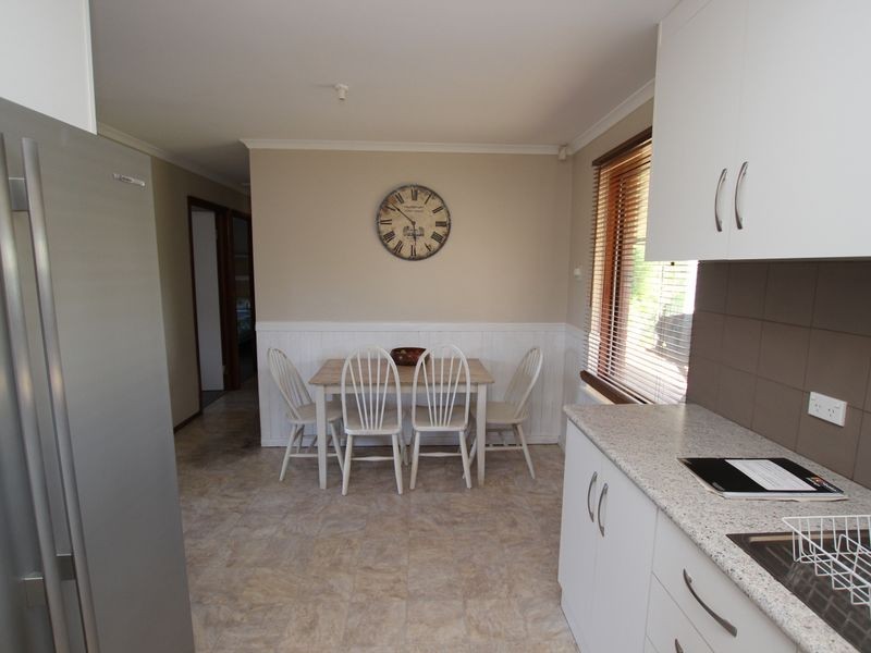 28 Stirling Crescent, Aldinga Beach SA 5173