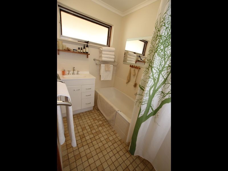 28 Stirling Crescent, Aldinga Beach SA 5173