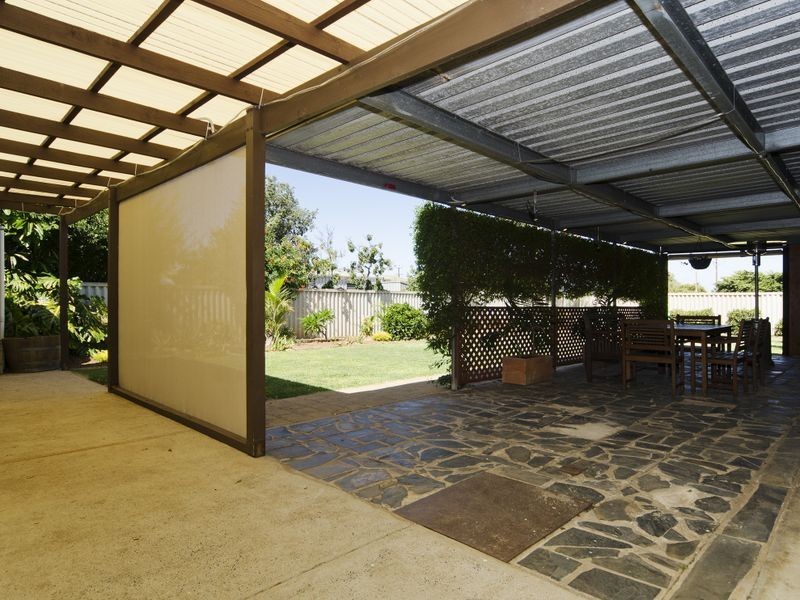 12 Illman Crescent, Aldinga Beach SA 5173