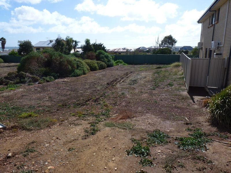 11 Arcadia Crs, Sellicks Beach SA 5174