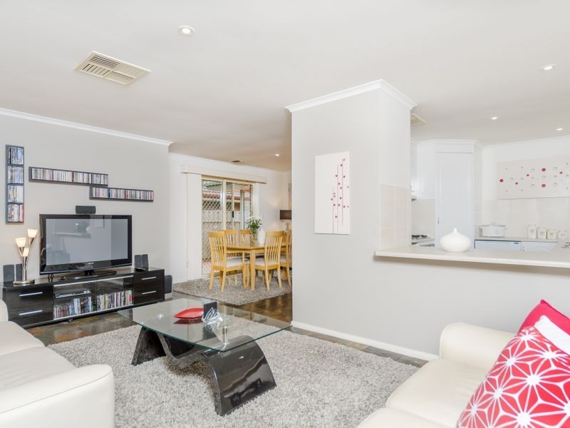 30 Admiralty Crescent, Seaford Rise SA 5169