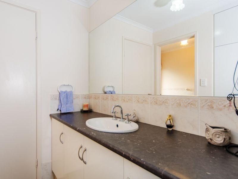 35 Emerald Boulevard, Aldinga Beach SA 5173