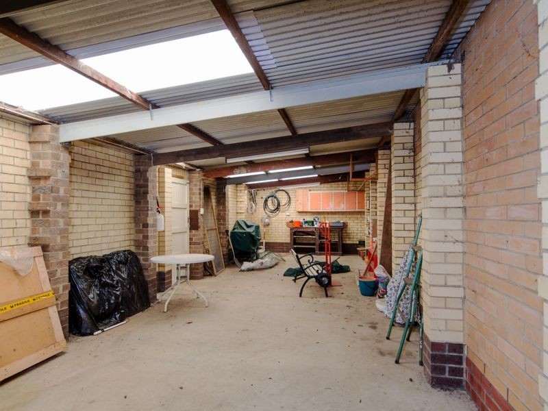 27 Tyabb Crescent, Port Noarlunga South SA 5167