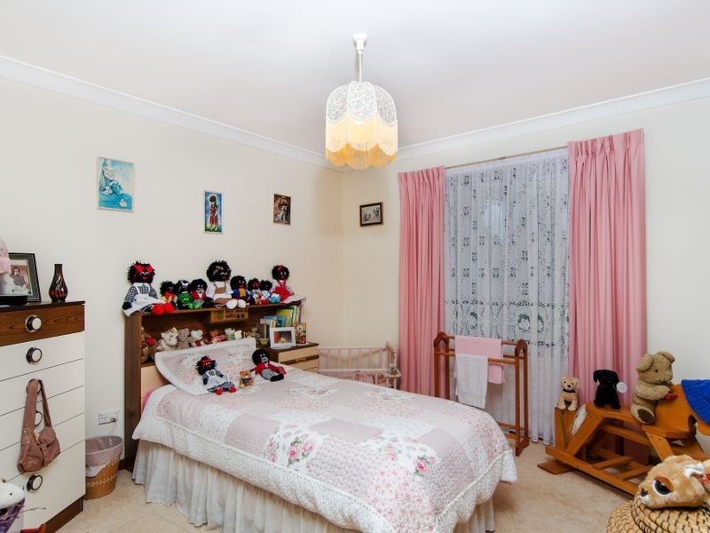 27 Tyabb Crescent, Port Noarlunga South SA 5167