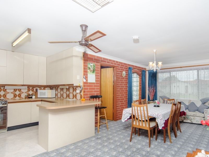 27 Tyabb Crescent, Port Noarlunga South SA 5167