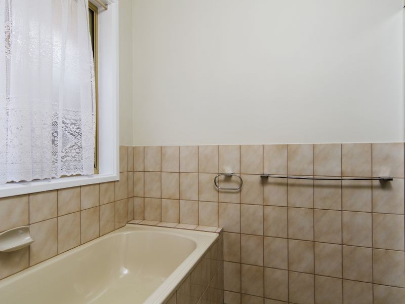 10 Normandy Road, Woodcroft SA 5162