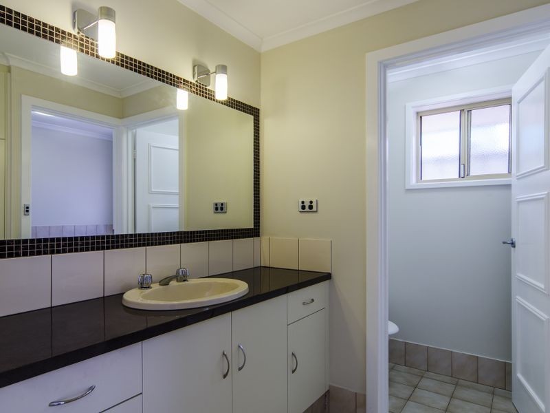 10 Normandy Road, Woodcroft SA 5162