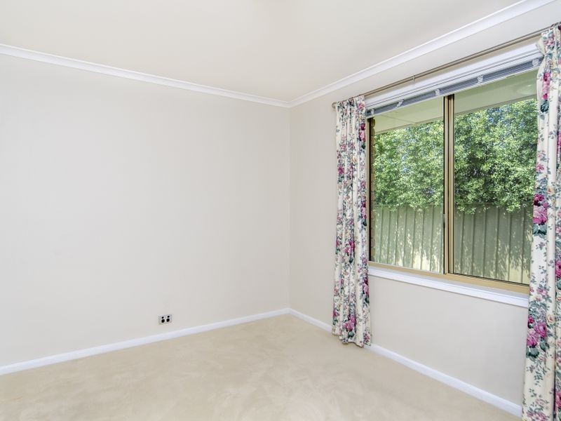 10 Normandy Road, Woodcroft SA 5162