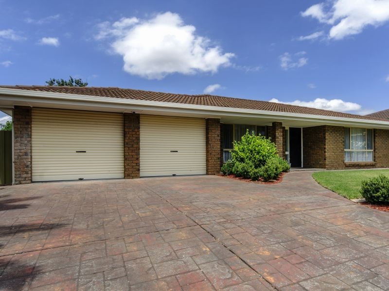 10 Normandy Road, Woodcroft SA 5162