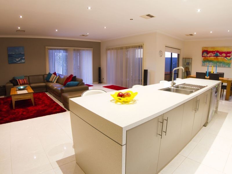 9 Bluewater Boulevard, Sellicks Beach SA 5174