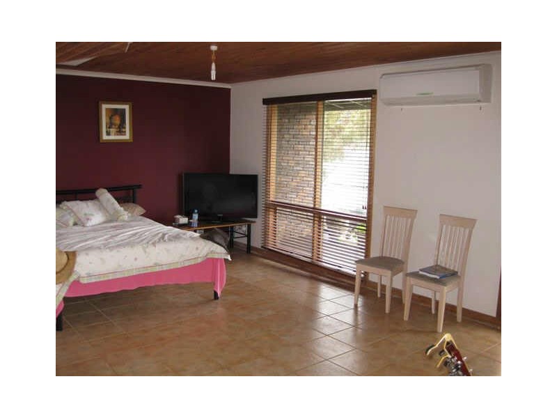 11 Walsh Street, Aldinga Beach SA 5173