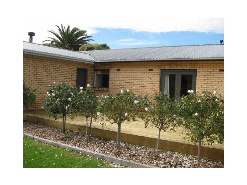 42 Croser Avenue, Aldinga Beach SA 5173