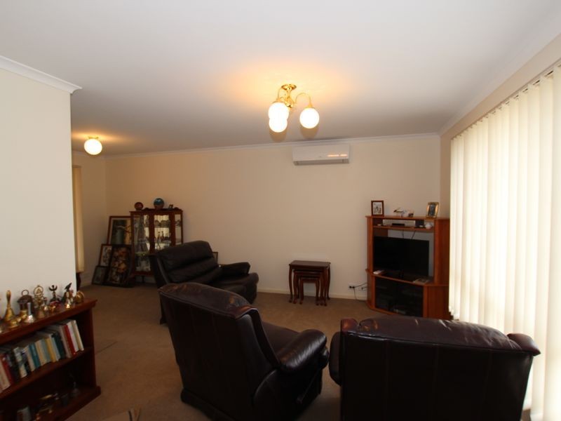 16 Ketch Court, Aldinga Beach SA 5173