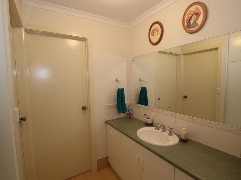 16 Ketch Court, Aldinga Beach SA 5173