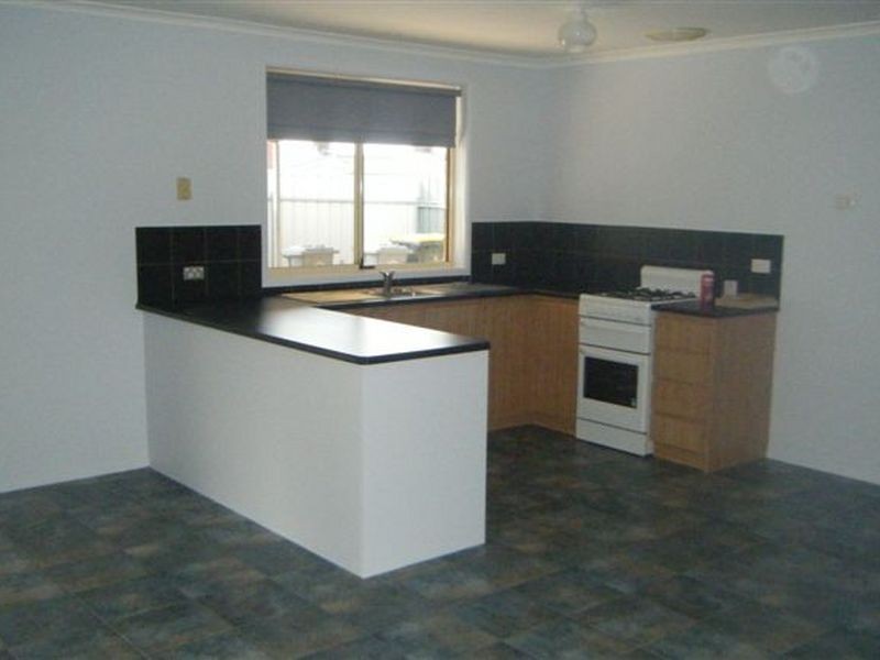 53 Pridham Boulevard, Aldinga Beach SA 5173