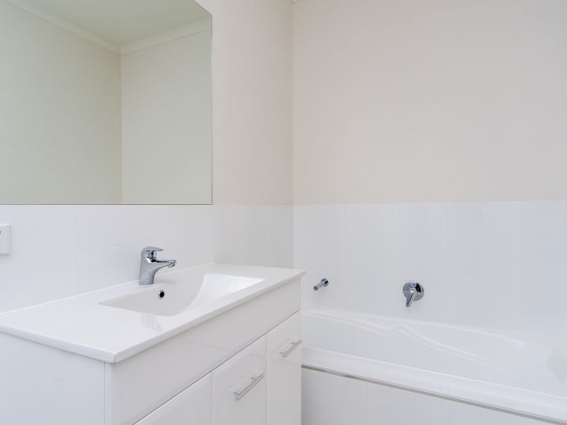 4/12 Whinnerah Avenue, Aldinga Beach SA 5173