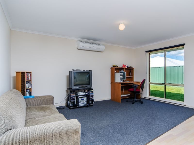 8 Cobalt Place, Aldinga Beach SA 5173