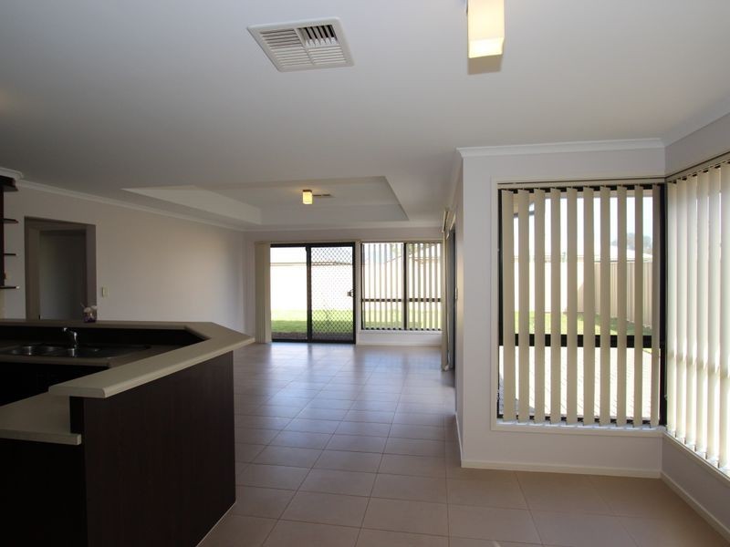 25 Kipsy Street, Aldinga Beach SA 5173