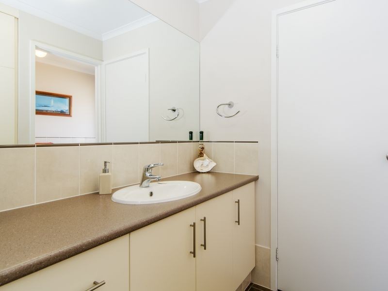 15 Seagull Street, Aldinga Beach SA 5173