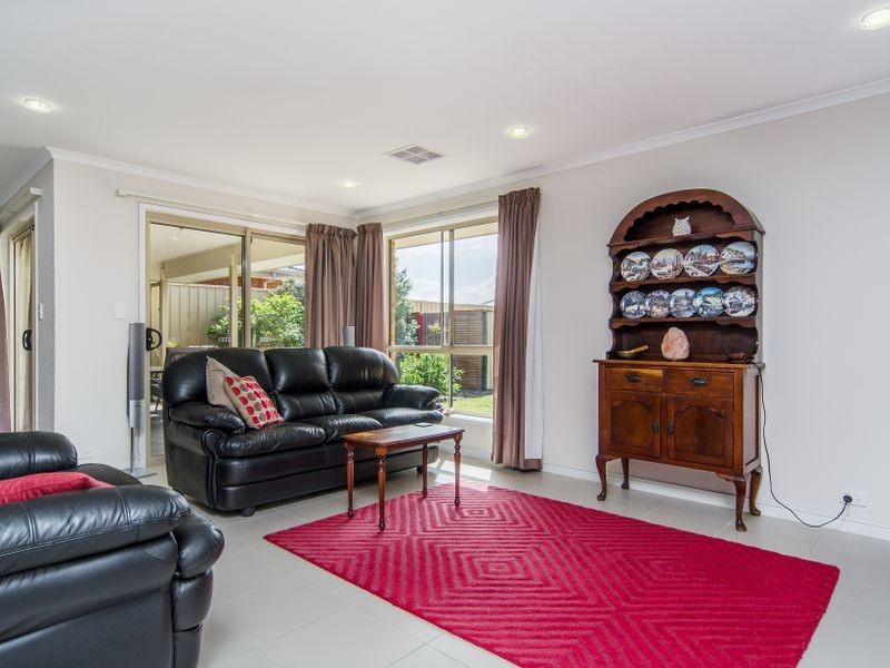 15 Seagull Street, Aldinga Beach SA 5173