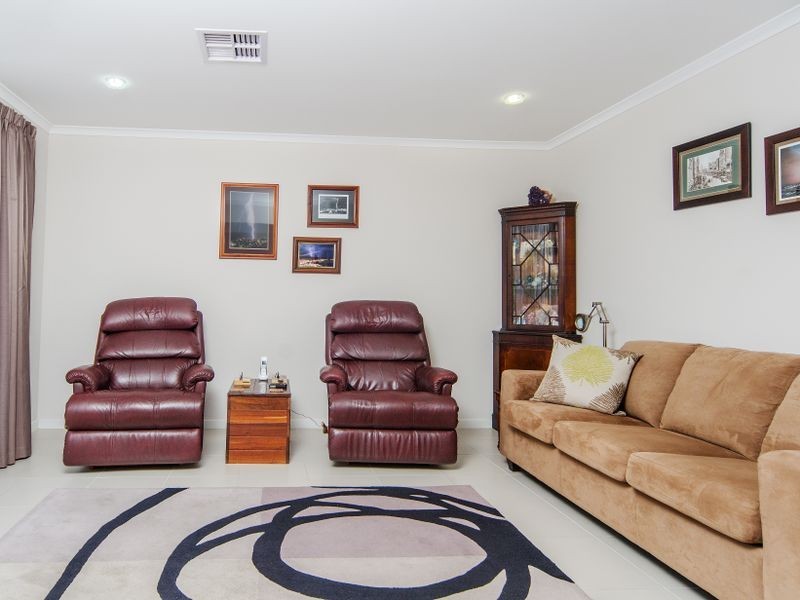 15 Seagull Street, Aldinga Beach SA 5173