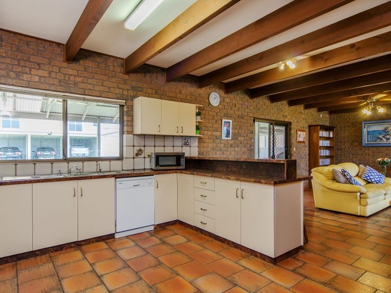 155 Esplanade, Aldinga Beach SA 5173