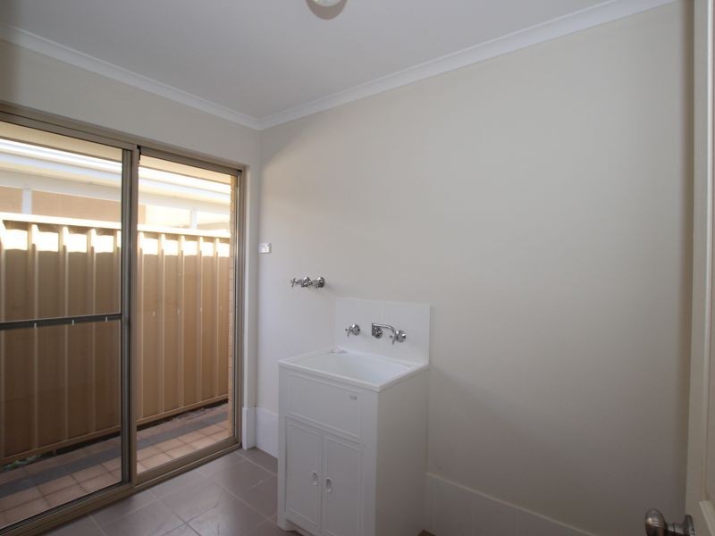 8 Mistletoe Street, Aldinga Beach SA 5173