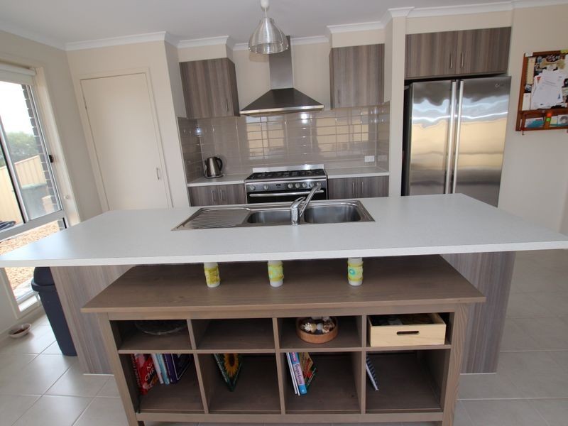 40 Matelot Street, Seaford Meadows SA 5169