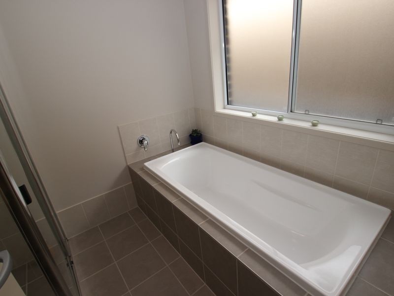 40 Matelot Street, Seaford Meadows SA 5169