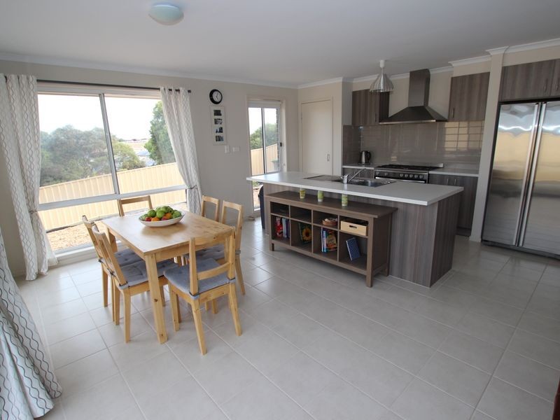 40 Matelot Street, Seaford Meadows SA 5169