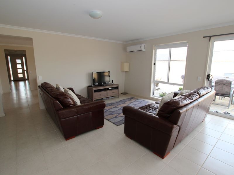 40 Matelot Street, Seaford Meadows SA 5169