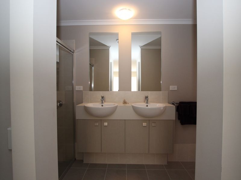 40 Matelot Street, Seaford Meadows SA 5169