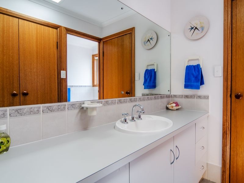 19 Palmer Street, Aldinga Beach SA 5173