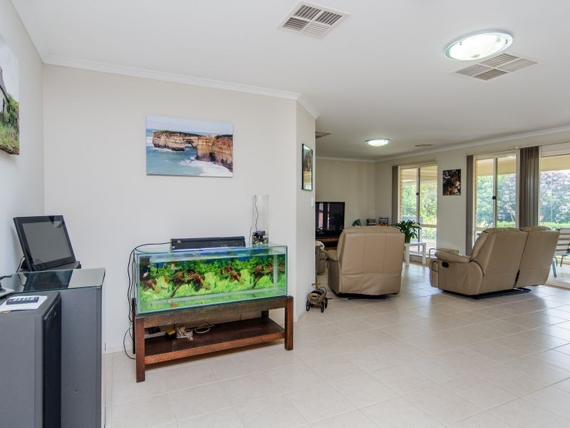 8 Evergreen Court, Aldinga Beach SA 5173